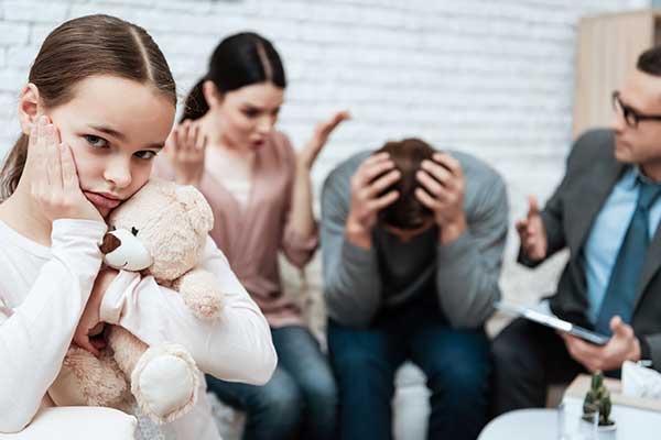 Three Ways Substance Abuse and Addiction Affect Families